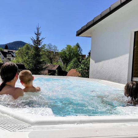 Wellness Hotel Garni Krone バイアースブロン エクステリア 写真