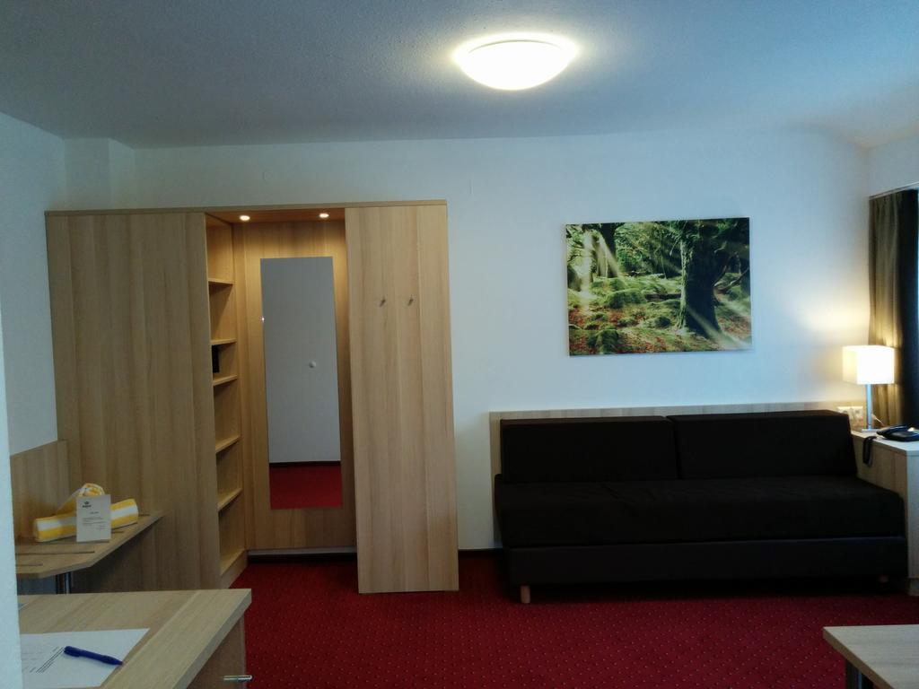 Wellness Hotel Garni Krone バイアースブロン エクステリア 写真