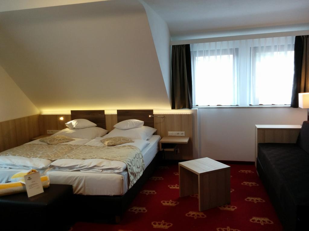 Wellness Hotel Garni Krone バイアースブロン エクステリア 写真