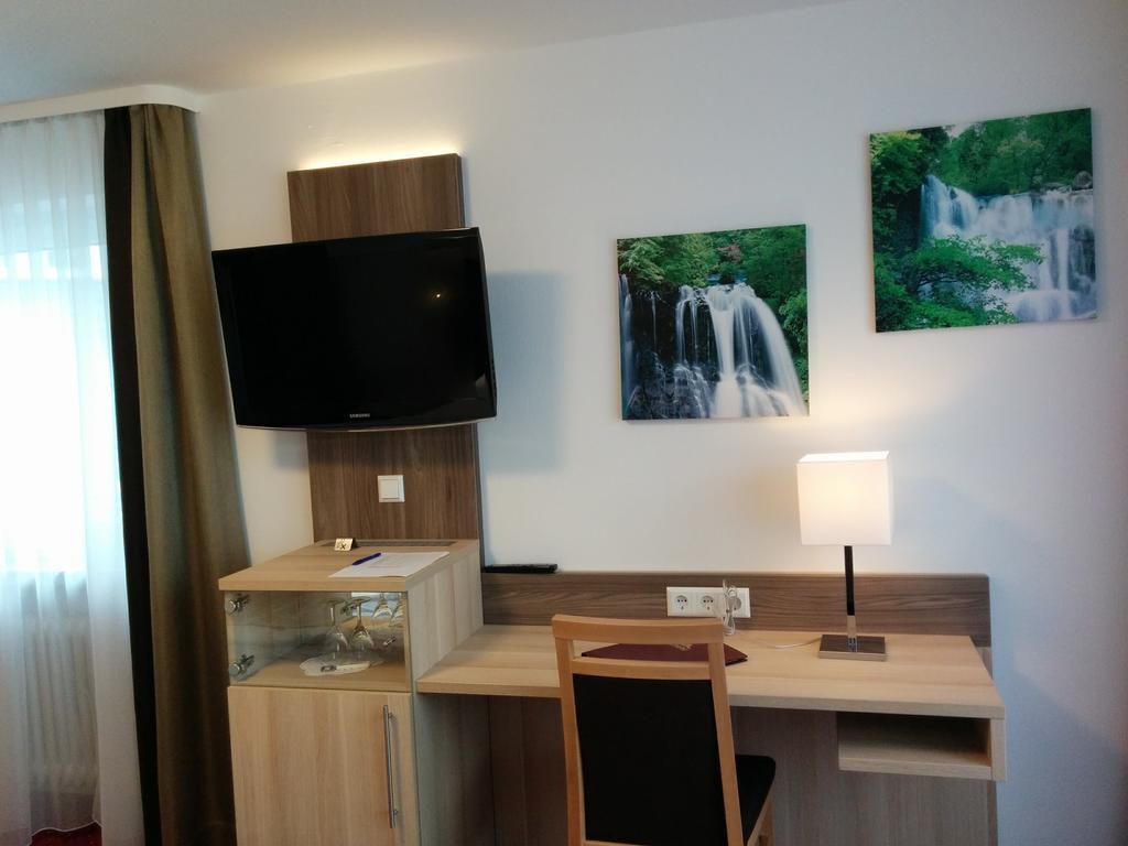 Wellness Hotel Garni Krone バイアースブロン エクステリア 写真